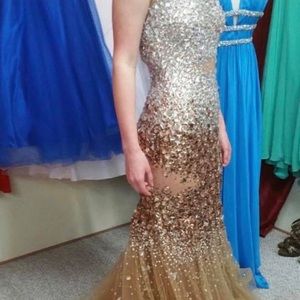 Prom dress